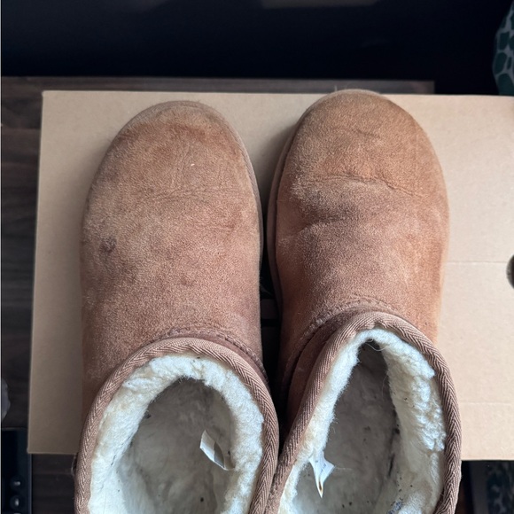 UGG Brown Suede Shearling-Lined Ankle Boots - Picture 3 of 3